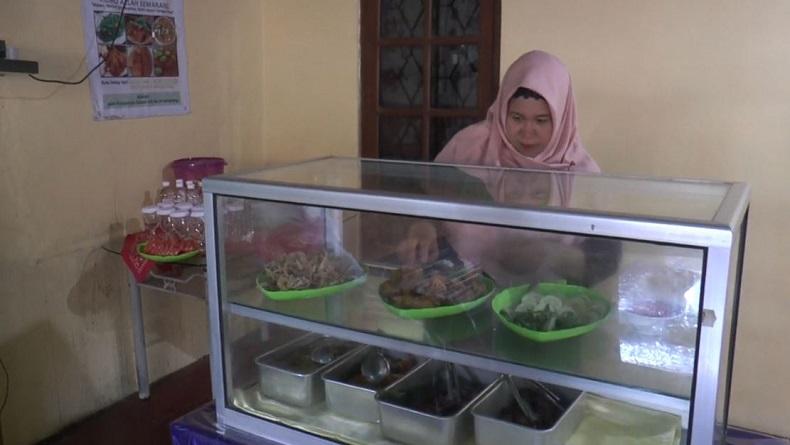 Peduli Warga Kurang Mampu, PJRA Semarang Perbanyak Warung Gratis