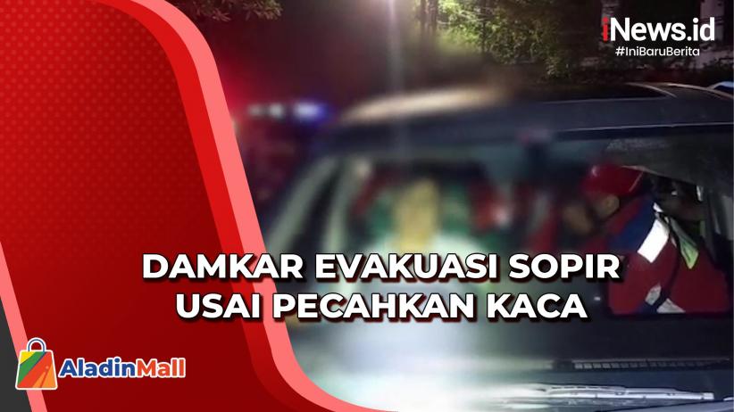 Pengemudi Mobil Terluka Akibat Tabrak Pohon Di Kemayoran Diduga Mengantuk