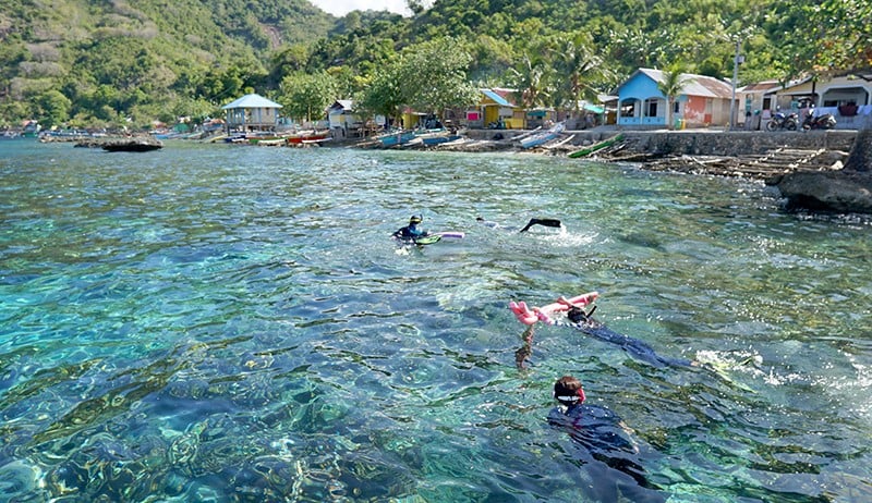 Melihat Keindahan Taman Laut Olele Gorontalo - Bagian 3