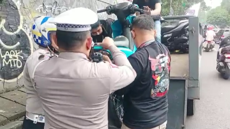 Awas, Langgar Lalu Lintas dan Motor Berknalpot Bising Pasti Ditindak Polisi di Bandung