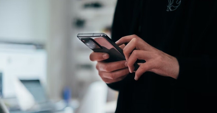 7 Cara Mengatasi HP Lemot agar Kembali Ngebut
