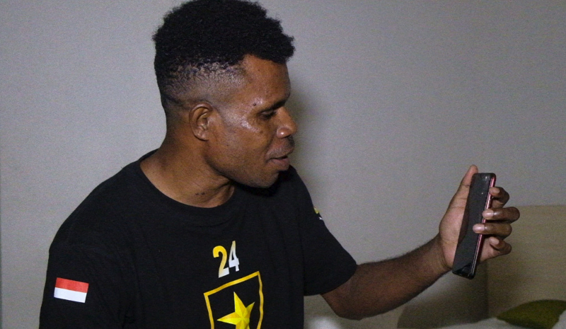 Warga Distrik Dervos dan Doufo Kini Dapat Nikmati Jaringan Internet 4G