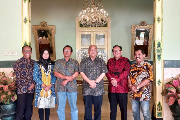Beri Pesan untuk Jurnalis, KGPAA Paku Alam X: Silahkan Mengritik dengan Pedas, tapi ala Mataram