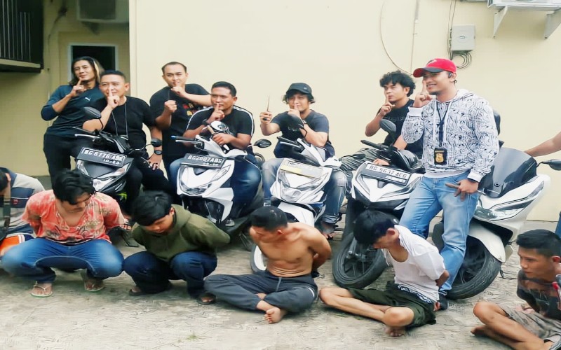 Polisi Tangkap Begal dan Penadah di Palembang, 5 Motor Disita