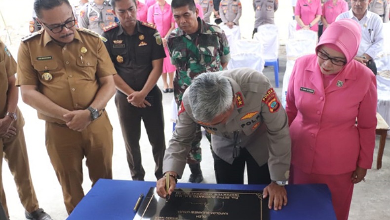 Masjid Abdulrahman dan Pura Bhayangkara Winayaka Polres Bolmong Diresmikan Kapolda Sulut