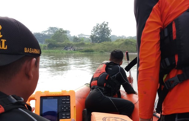 Tim SAR Gabungan Berhasil Evakuasi Jasad Penjaring Ikan yang Hanyut di Sungai Progo