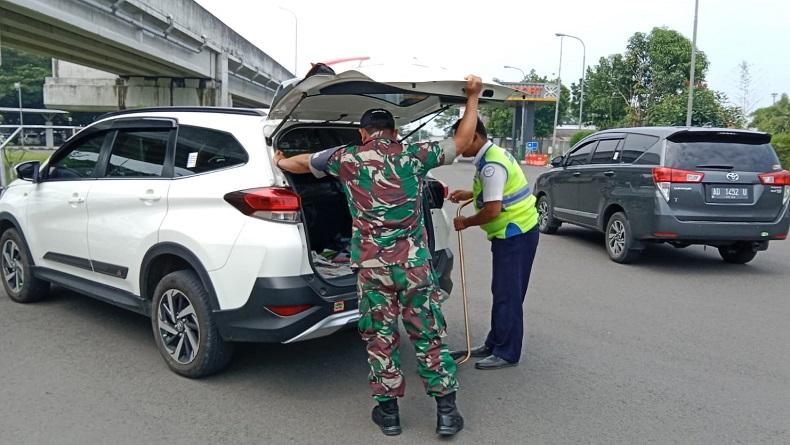 Hadapi Arus Mudik, Pengamanan di Bandara Adi Soemarmo Solo Ditingkatkan