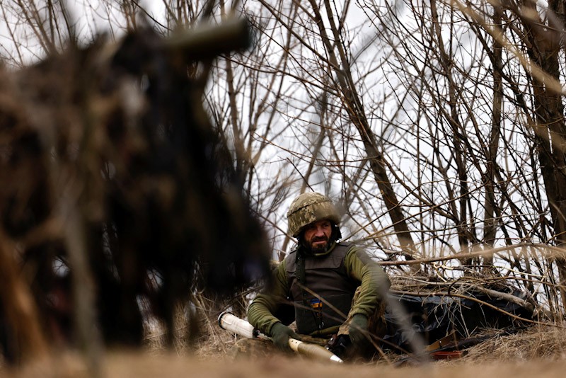 Setahun Lebih Perang, Ini Potret Tentara Ukraina yang Terus Bertahan dari Gempuran Rusia - Bagian 4