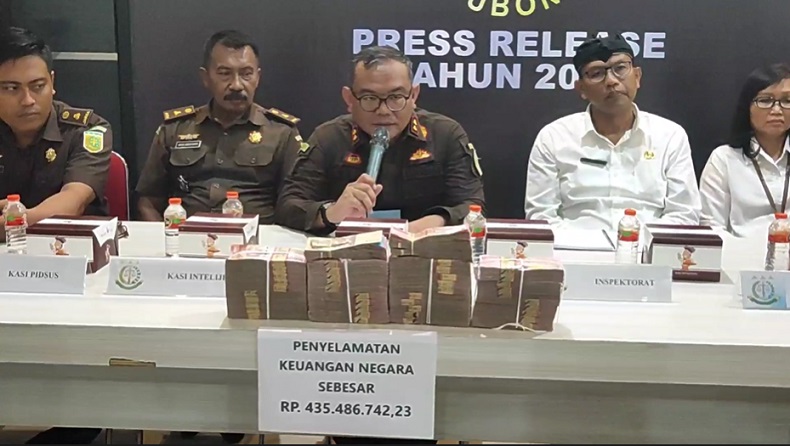 6 Kades di Situbondo Kembalikan Dana Desa Rp435 Juta ke Kejari, Diduga Hasil Penyelewengan