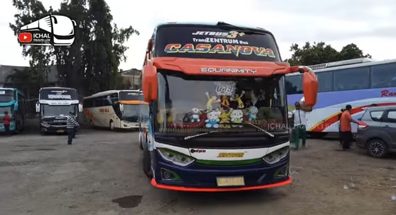 Deretan PO Bus Penguasa Trayek Madura yang Mendapat Julukan Raja Jalanan 