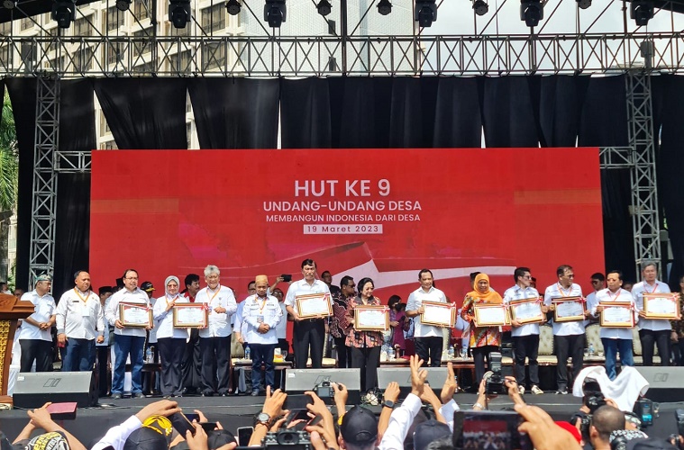 bank bjb Raih Penghargaan sebagai Bank Peduli Perekonomian Masyarakat Desa di Indonesia