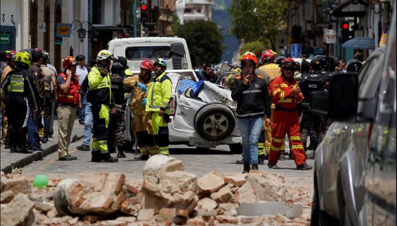 Gempa Bumi Magnitudo 6,8 yang Guncang Ekuador Tewaskan 12 Orang