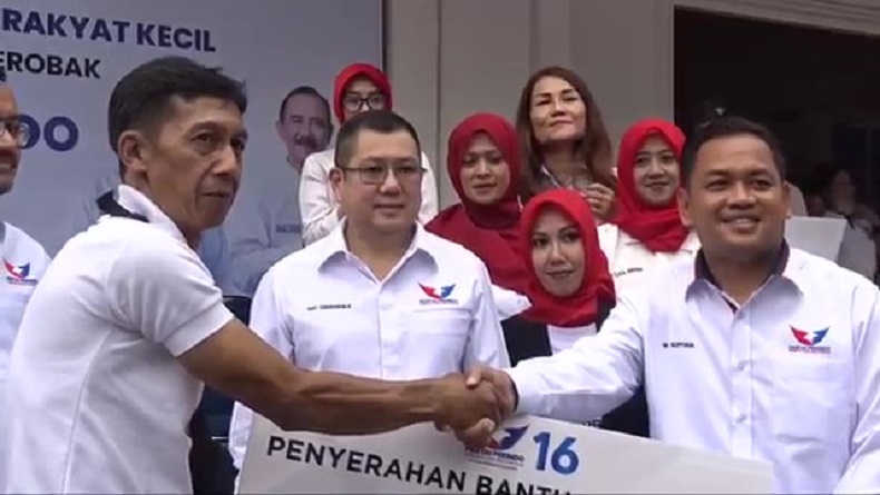 Partai Perindo Bagikan Gerobak Gratis di Bandung, Kondisi Baru dan Berkode QR