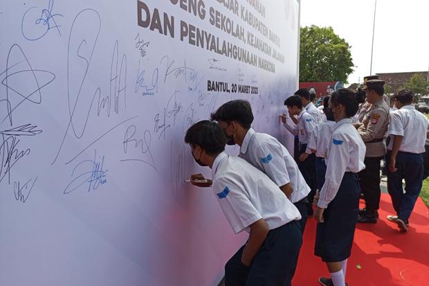 Ribuan Pelajar SMP di Bantul Deklarasikan Diri Antigeng dan Kejahatan Jalanan