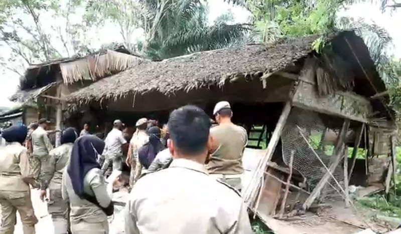 6 Warung Remang-remang di Asahan yang Dijadikan Tempat Pesta Miras Dibongkar Satpol PP