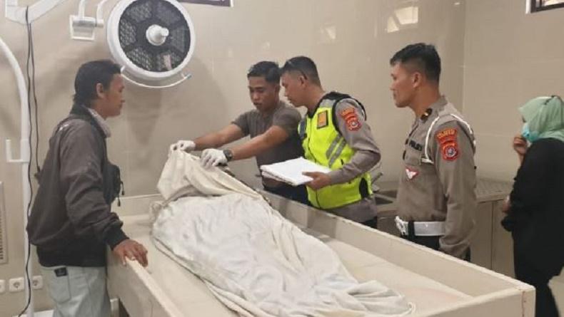 Kecelakaan Maut di Kendari, 2 Pelajar SMA Boncengan Motor Tewas Ditabrak Kontainer