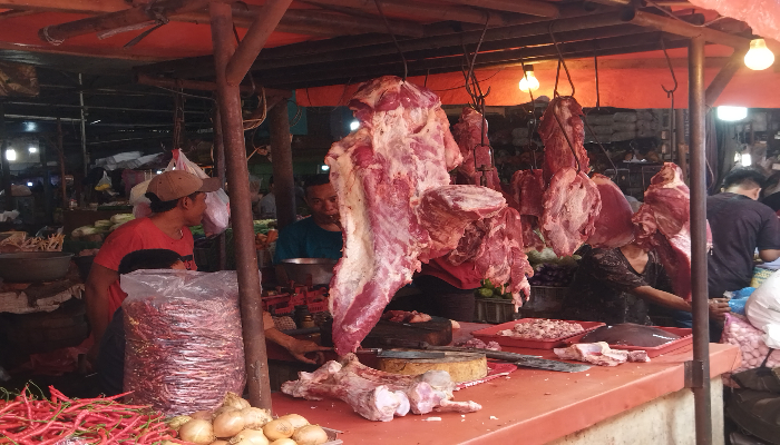 Stok Daging Sapi di Pasar Kebayoran Lama Aman Jelang Ramadan, Berapa Harganya?