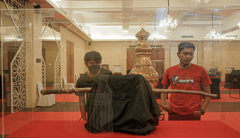 Ragam Artefak Peninggalan Nabi Muhammad SAW di Masjid At-Tin - Bagian 3