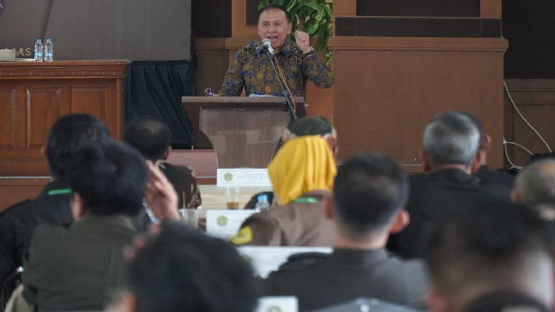 title Iwan Bule: Saya Berpedoman kepada Catur Watak Siliwangi dalam Memimpin Iwan Bule: Saya Berpedoman kepada Catur Watak Siliwangi dalam Memimpin