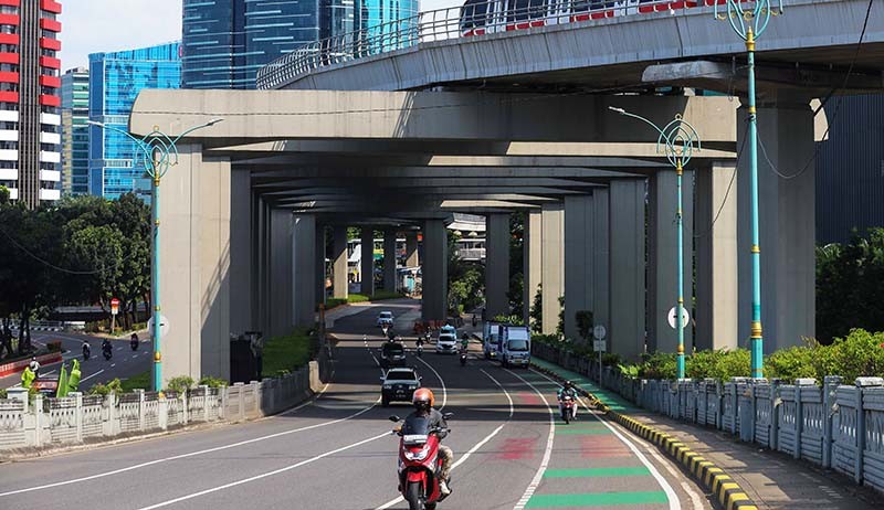 Suasana Sepi Jalanan Jakarta saat Cuti Bersama dan Hari Pertama Ramadan - Bagian 2