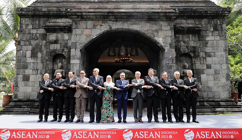 Mendag Zulkifli Hasan Pimpin ASEAN Economic Ministers Retreat ke-29 - Bagian 1