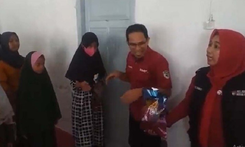 Partai Perindo Sulteng Berikan Penghargaan untuk Santri TPA di Donggala