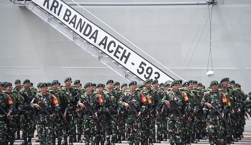 Momen Haru Pelepasan 850 Prajurit TNI Jaga Perbatasan di Papua - Bagian 3