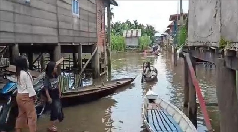 title Sungai Batanghari Meluap, Kawasan Situs Percandian Muarojambi Terendam Banjir Sungai Batanghari Meluap, Kawasan Situs Percandian Muarojambi Terendam Banjir
