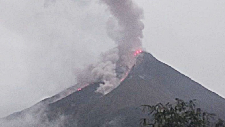 PVMBG Ingatkan Warga Waspadai Awan Panas Guguran Gunung Karangetang