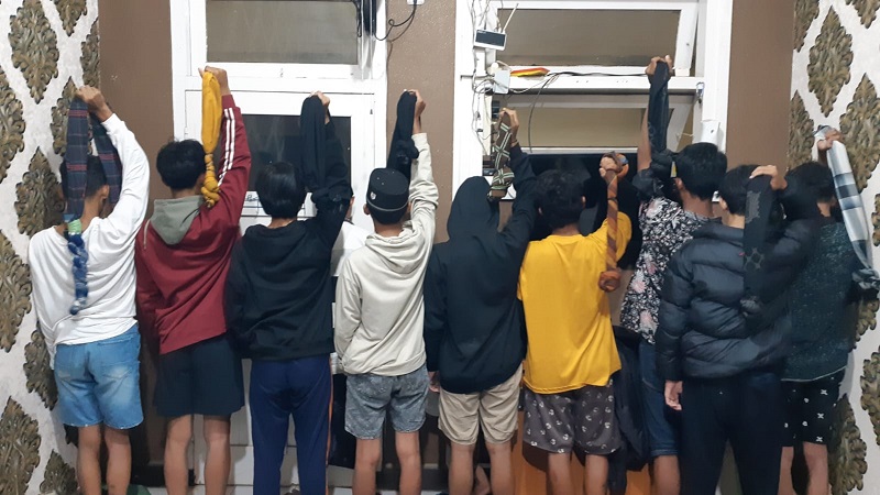 11 Pelaku Perang Sarung di Malang Tertangkap, Polisi Sita Sebilah Pedang 