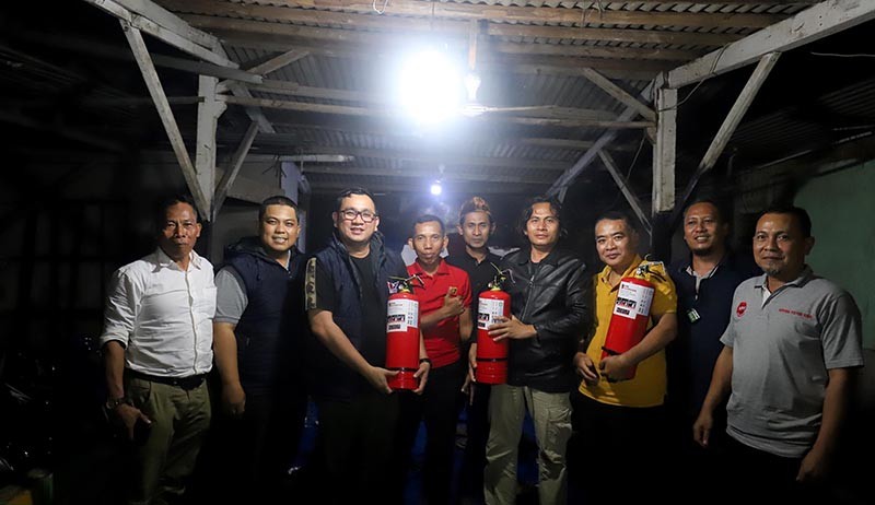 DPW Perindo DKI Jakarta Bagikan APAR hingga Pengeras Suara - Bagian 1