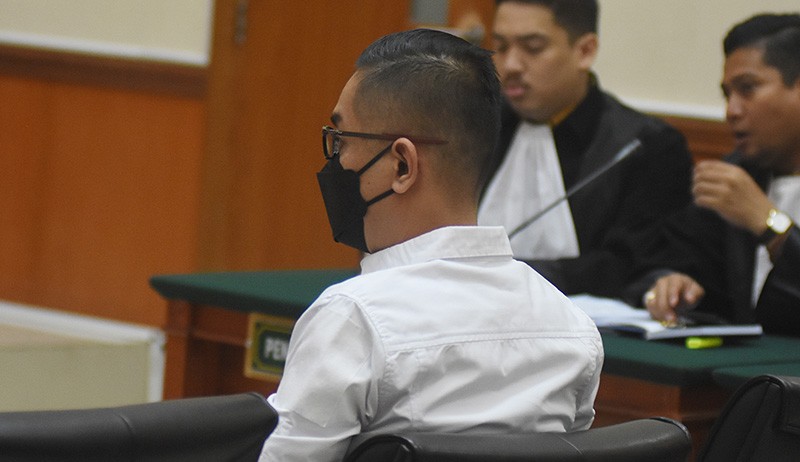 Sabu Ditukar Tawas, Mantan Kapolres Bukittinggi Dituntut 20 Tahun Penjara - Bagian 1