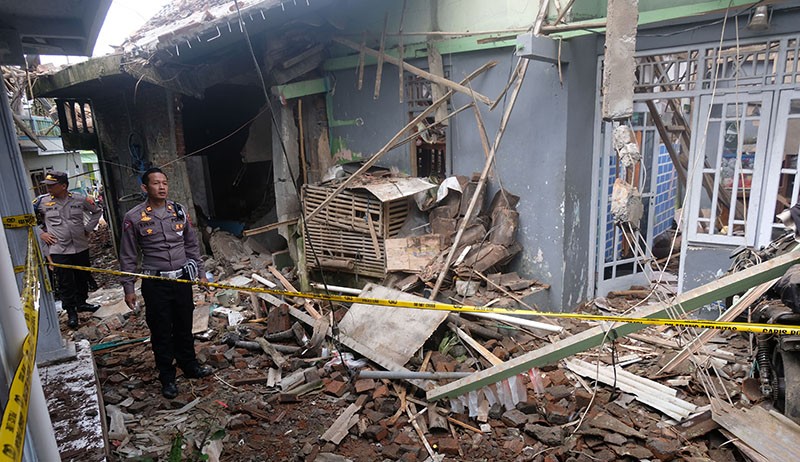 Begini Kondisi Belasan Rumah Hancur akibat Ledakan Petasan di Magelang - Bagian 3