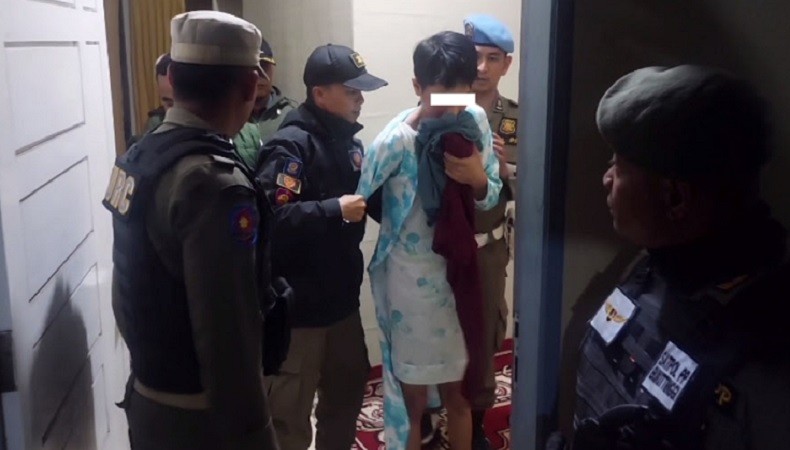 Nekat Mangkal di Bulan Ramadhan, 3 PSK dan 2 Waria Terjaring Razia Satpol PP Bukittinggi