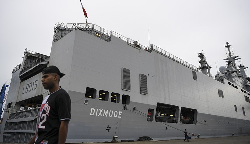 2 Kapal Perang Prancis Berisi Helikopter Tempur Bersandar di Tanjung Priok - Bagian 2