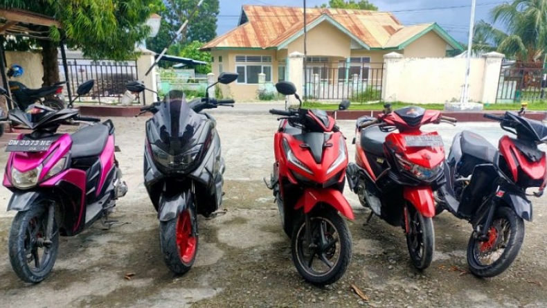 title Kapolresta Imbau Warga Gorontalo Tertib Lalu Lintas saat Ramadhan Kapolresta Imbau Warga Gorontalo Tertib Lalu Lintas saat Ramadhan