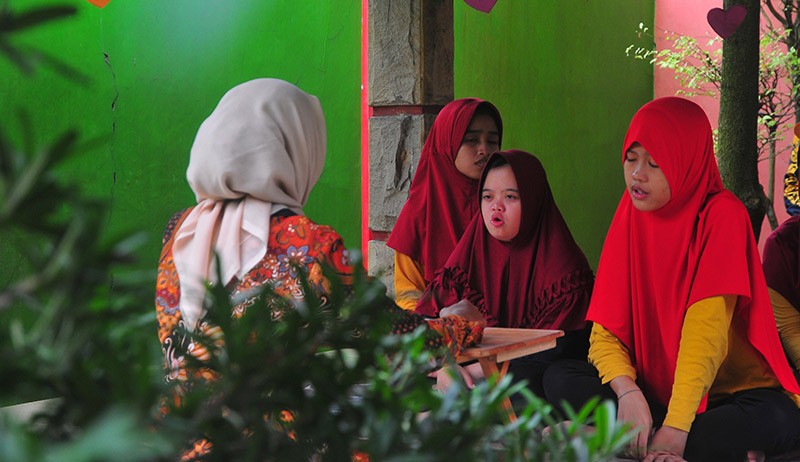 Pesantren Ini Asuh 119 Santri Penderita Autis - Bagian 3