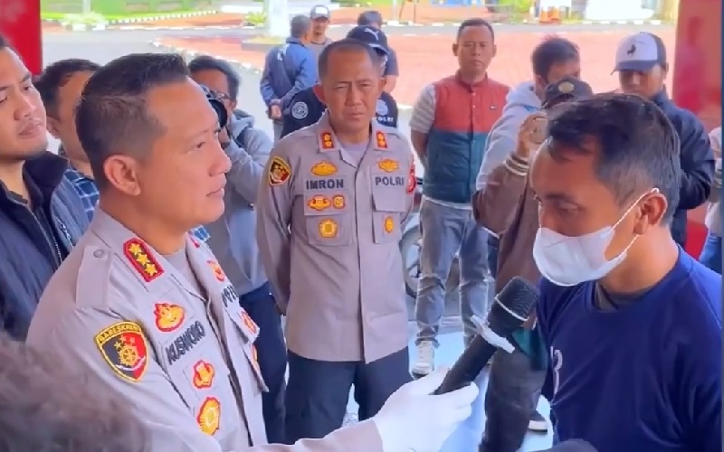 Terlilit Utang dan Hendak Mencuri Motif Pelaku Bacok Eks Ketua KY dan Anaknya di Bandung