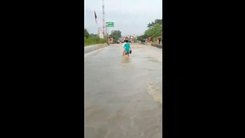 Sungai Tuntang Meluap, Jalan Grobogan-Semarang Sempat Terendam