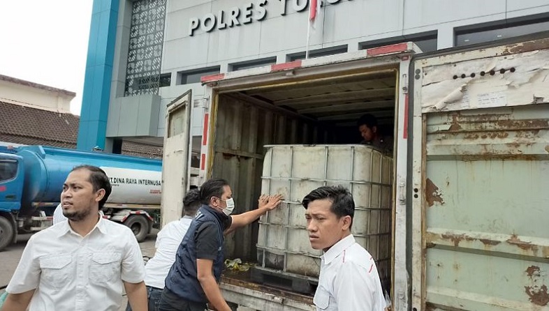 Timbun 12 000 Liter Solar 2 Warga Tulungagung Divonis 4 Tahun Penjara