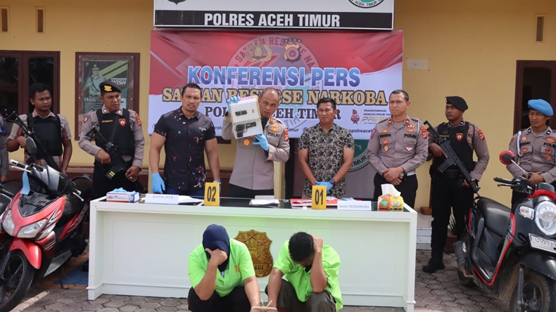 Edarkan Sabu dan Simpan Senjata Api, Sejoli di Aceh Timur Ditangkap Polisi