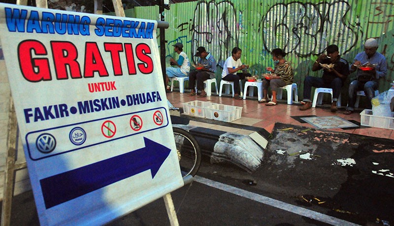 Warung Sedekah di Kudus Bagikan 350 Paket Makanan Gratis untuk Buka Puasa - Bagian 2