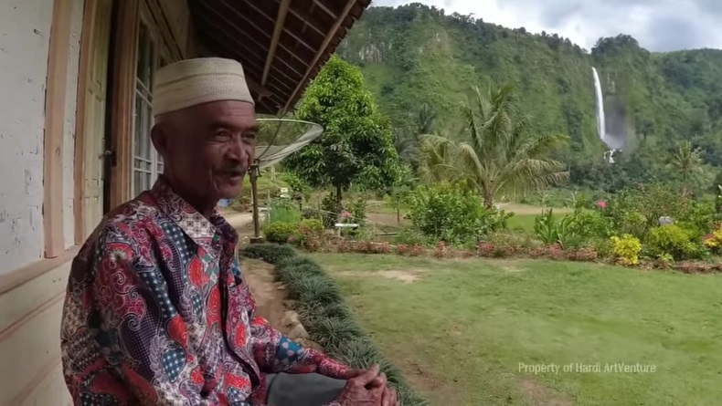 Viral Pemilik Rumah Kayu dengan View Curug Citambur Cianjur Tolak Tawaran Rp2 Miliar