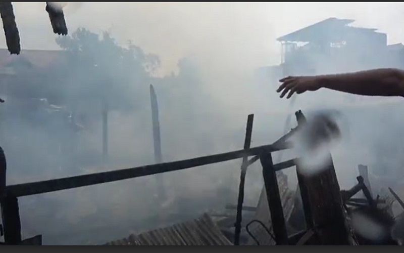 Kebakaran Hebat di Palembang, 8 Rumah Warga Ludes Dilalap Api