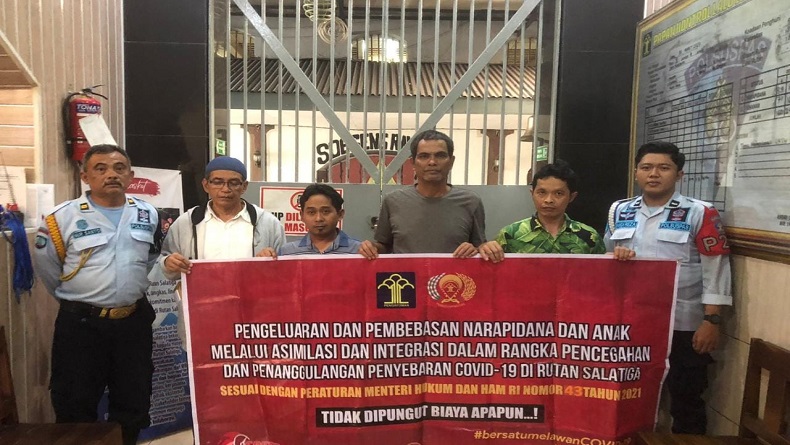 4 Narapidana Rutan Salatiga Jalani Program Asimilasi Rumah