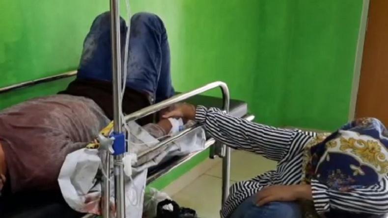 Brutal, Pria di Pandeglang Bacok Kekasih Baru Mantan Istri di Pinggir Jalan