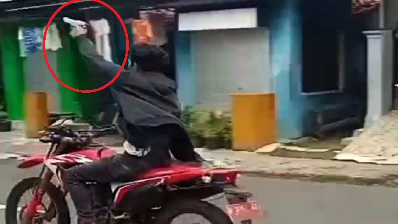 Maling Motor di Brebes Babak Belur Dihajar Warga, sempat Acungkan Korek Pistol untuk Takuti Warga