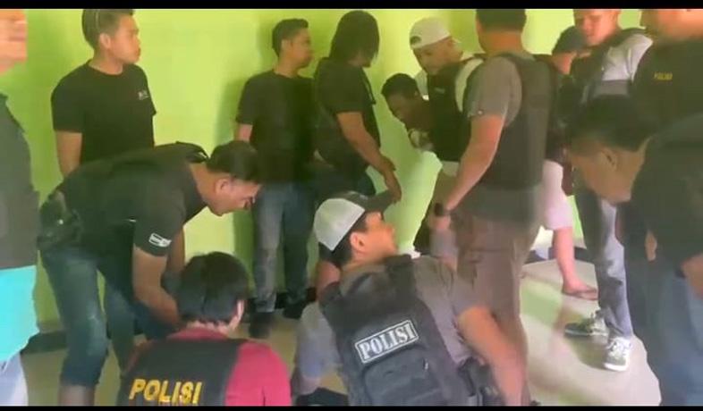 Polisi Tangkap 3 Perampok Sadis yang Tembak Korban di Cilacap