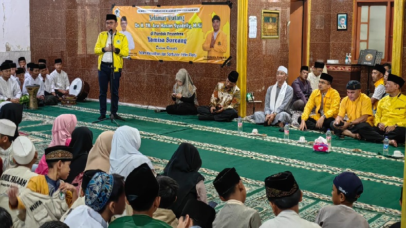 Safari Ramadhan di Ponpes Yamisa Bandung, Kang Ace: Golkar Besar Berkat Jasa Ulama