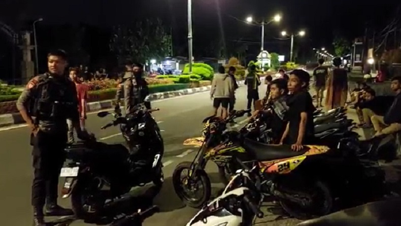 Bubarkan Balap Liar, Polda NTB Sita 66 Sepeda Motor